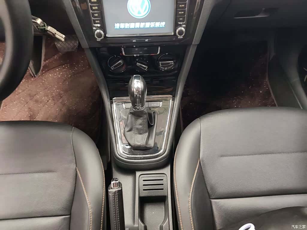 Volkswagen Bora, 2016 14