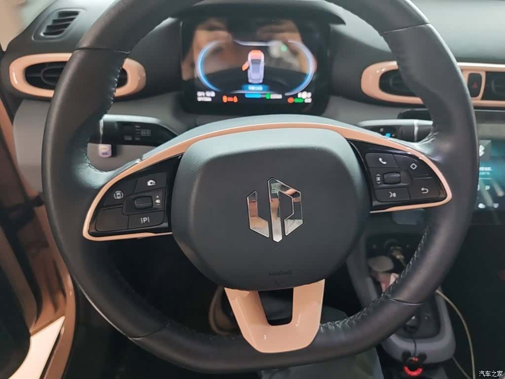 Leapmotor T03, 2022 11
