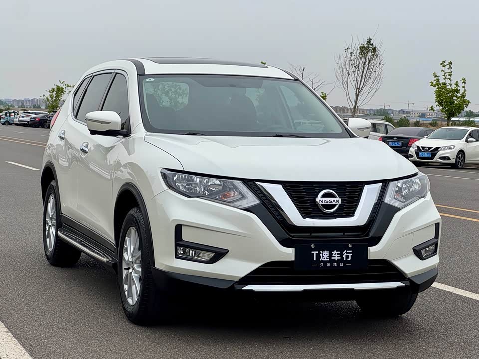 Nissan Qijun
