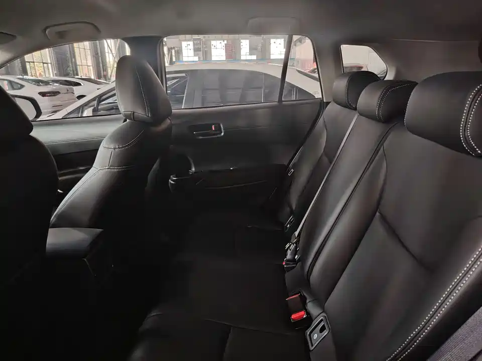 Toyota Corolla Sharp amplifier