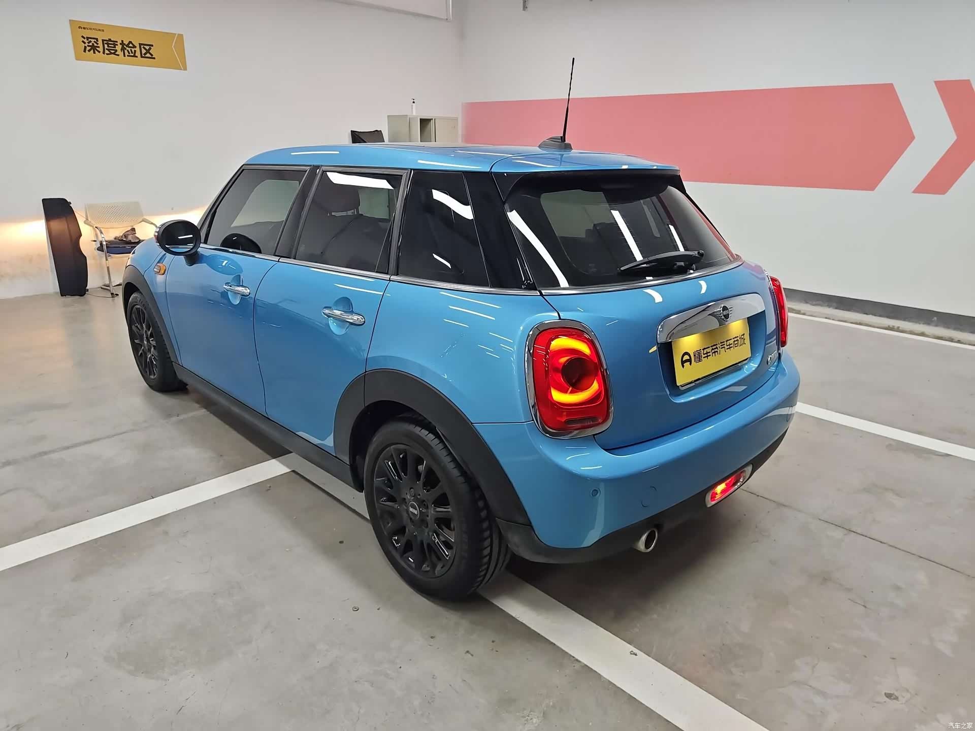 Mini ONE, 2019 3