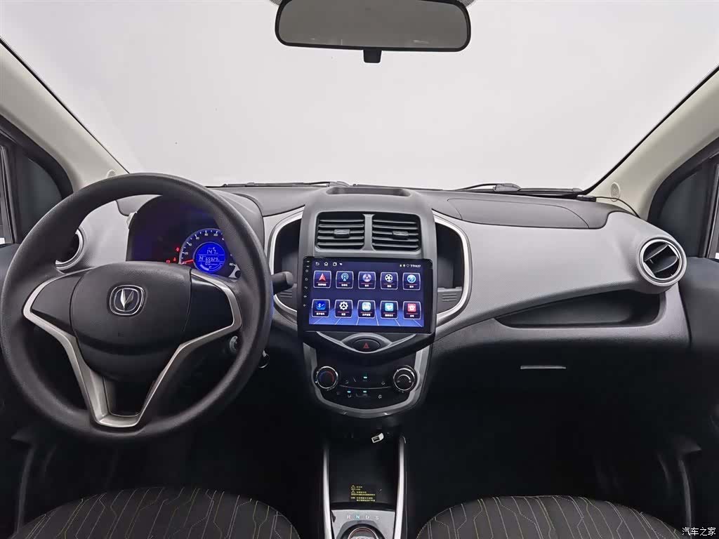 Changan E-Star, 2022 все фото