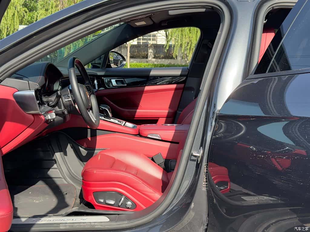 Porsche Panamera, 2018 6