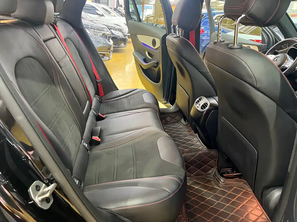 Mercedes-Benz GLC AMG