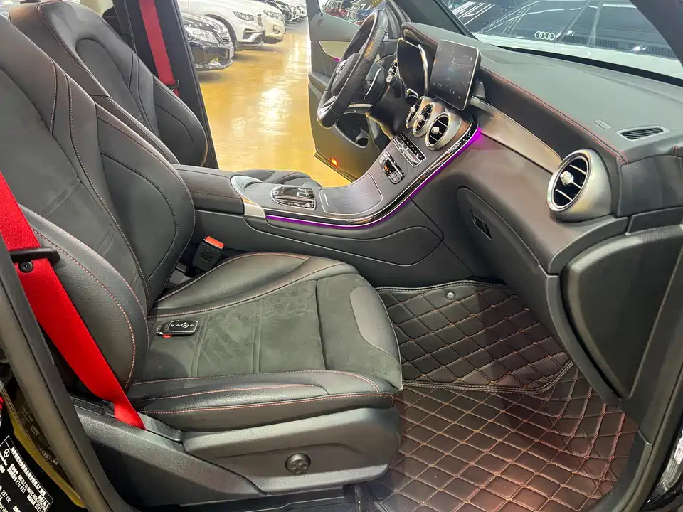 Mercedes-Benz GLC AMG