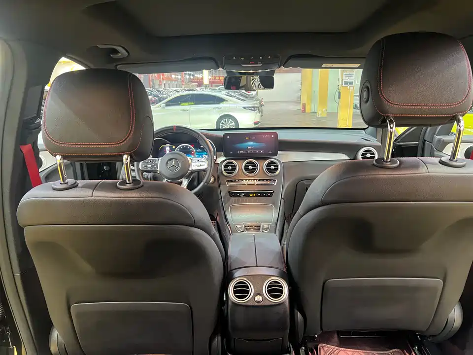 Mercedes-Benz GLC AMG