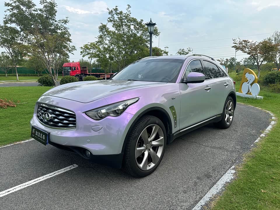 Infiniti FX