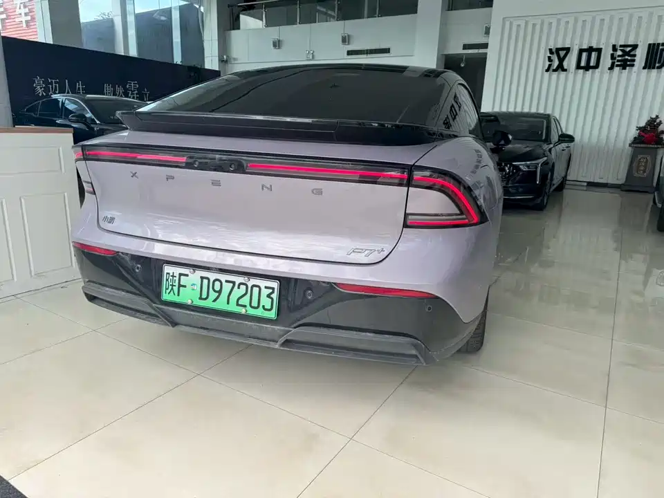 XPENG P7+