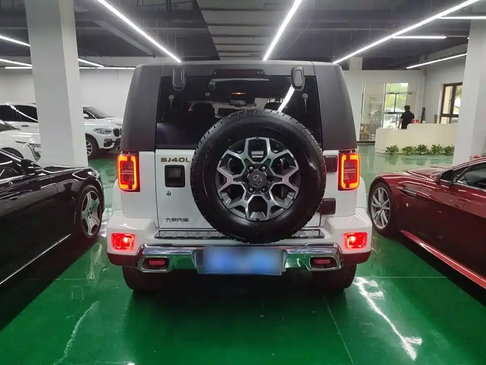 Beijing BJ40