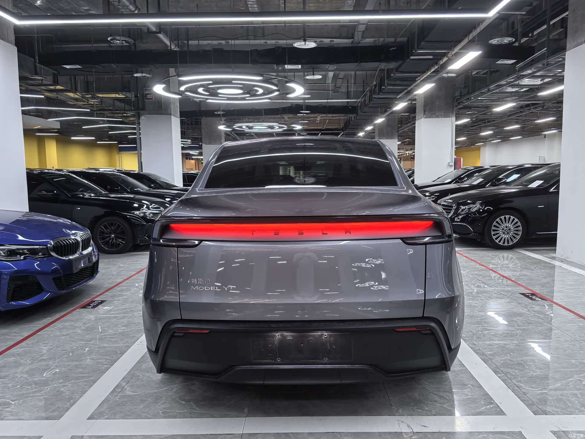Tesla Model Y, 2025 16