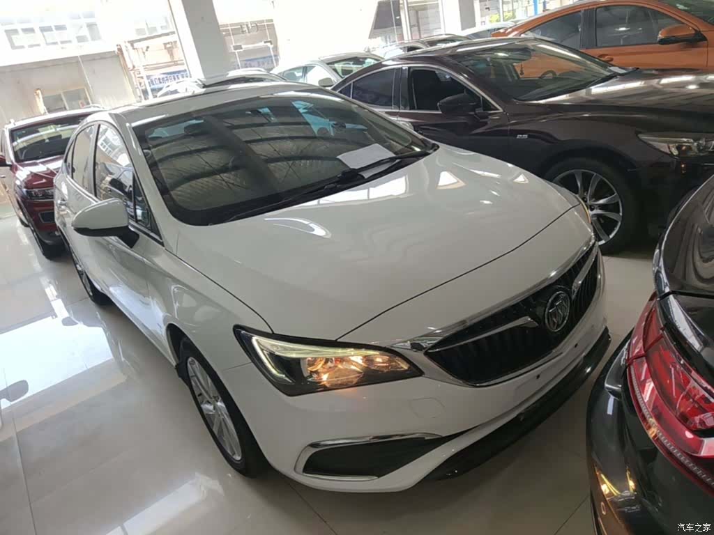 Buick Verano, 2018 4