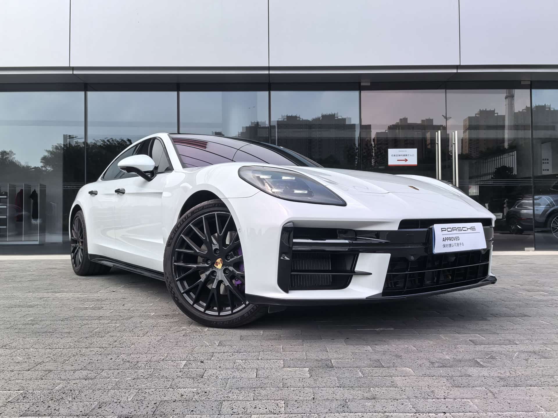 Porsche Panamera, 2025 все фото