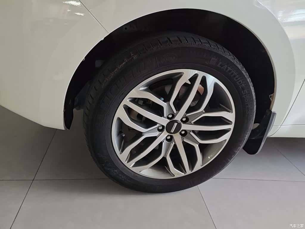 WEY VV5, 2018 23