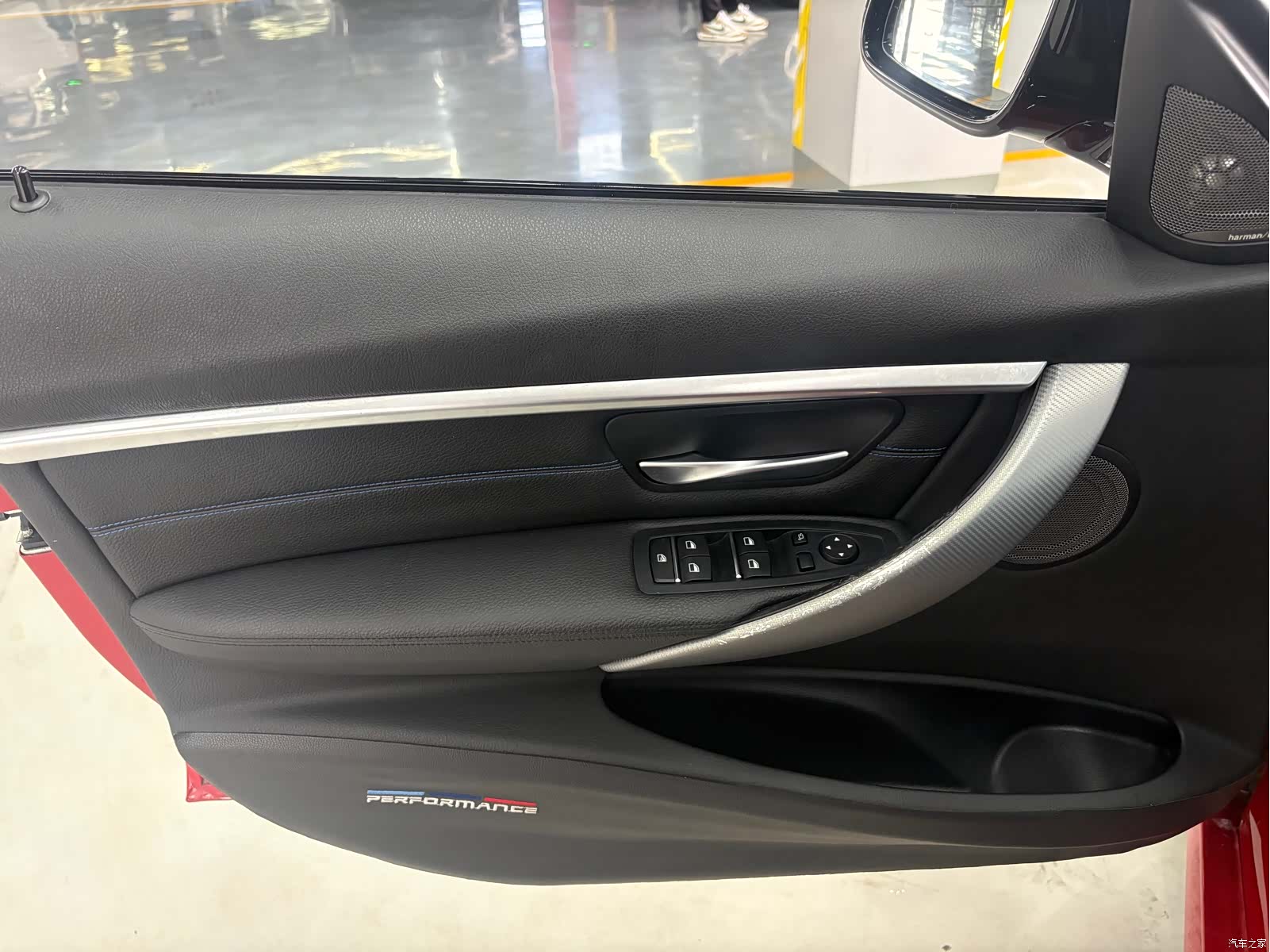 BMW 3 Series, 2019 13