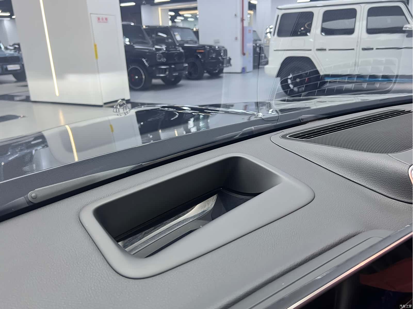 Maybach S-Class, 2024 23