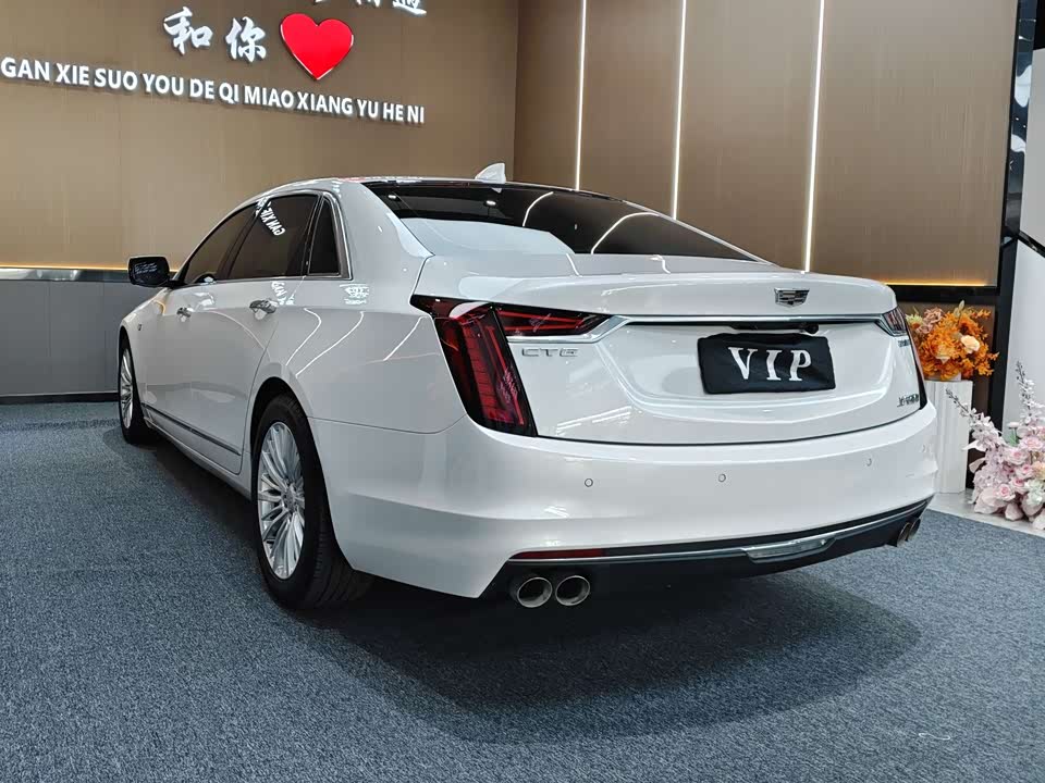Cadillac CT6