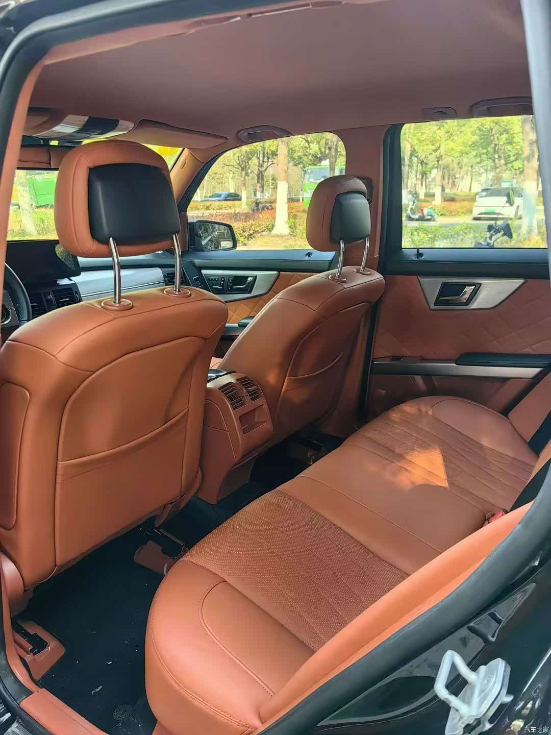 Mercedes-Benz GLK-Class, 2011 9