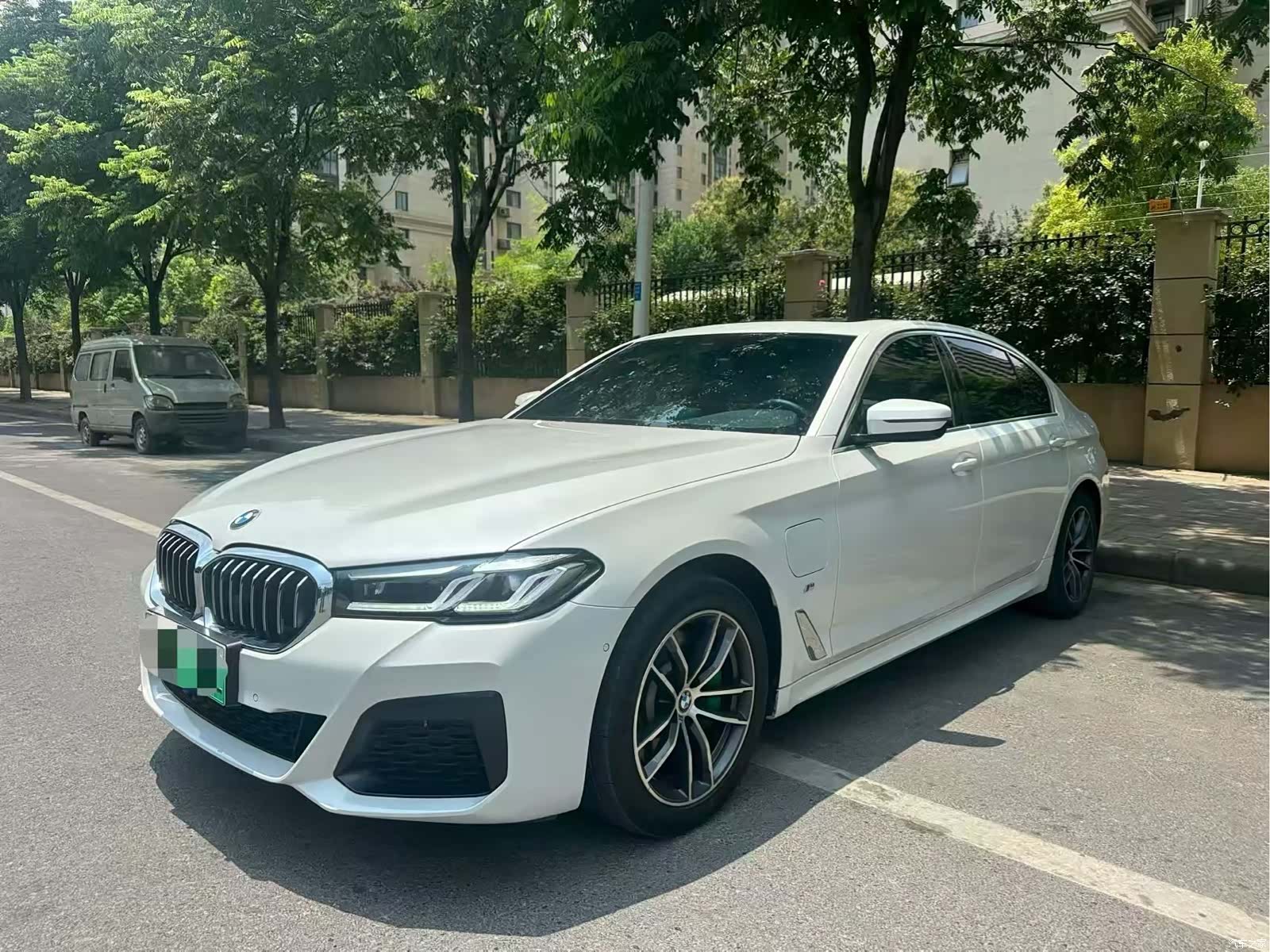 BMW 5 Series, 2020 1