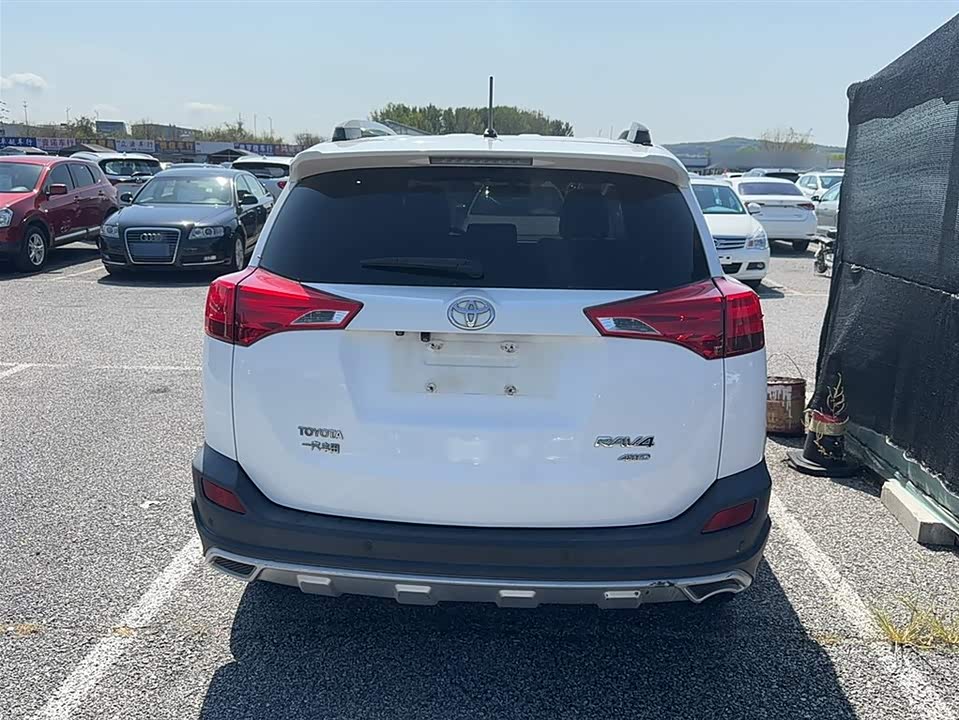 Toyota RAV4 Rongfang