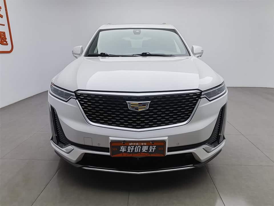 Cadillac XT6