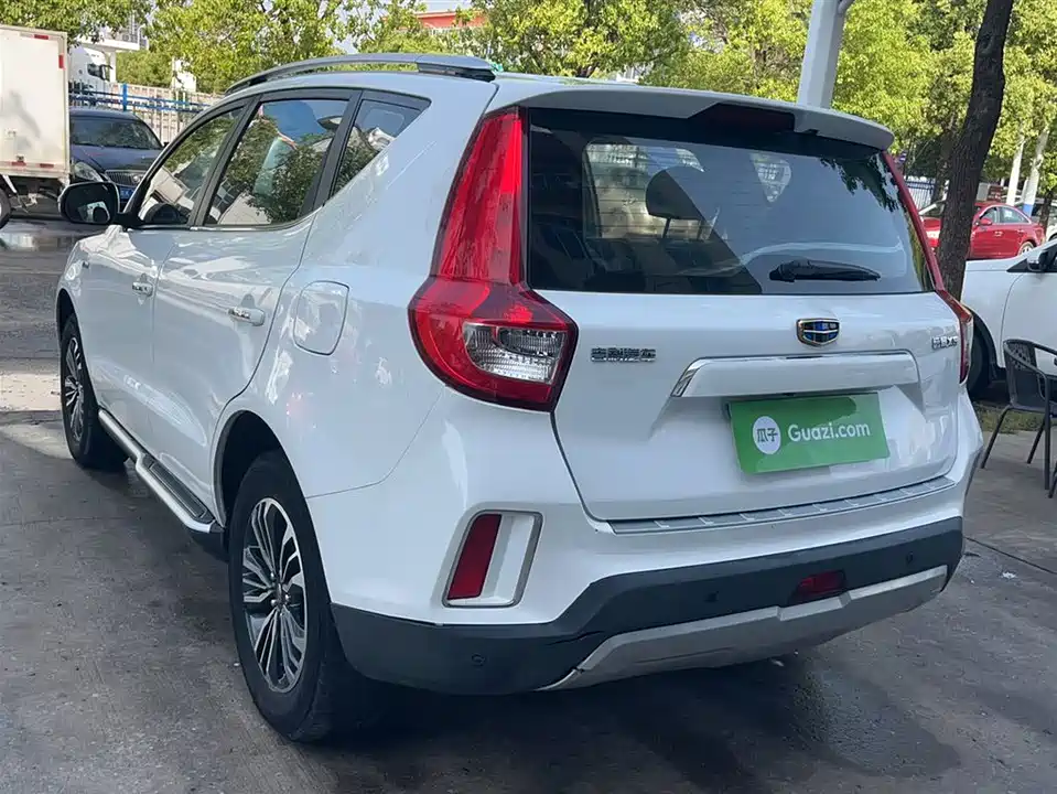 Geely Vision X6