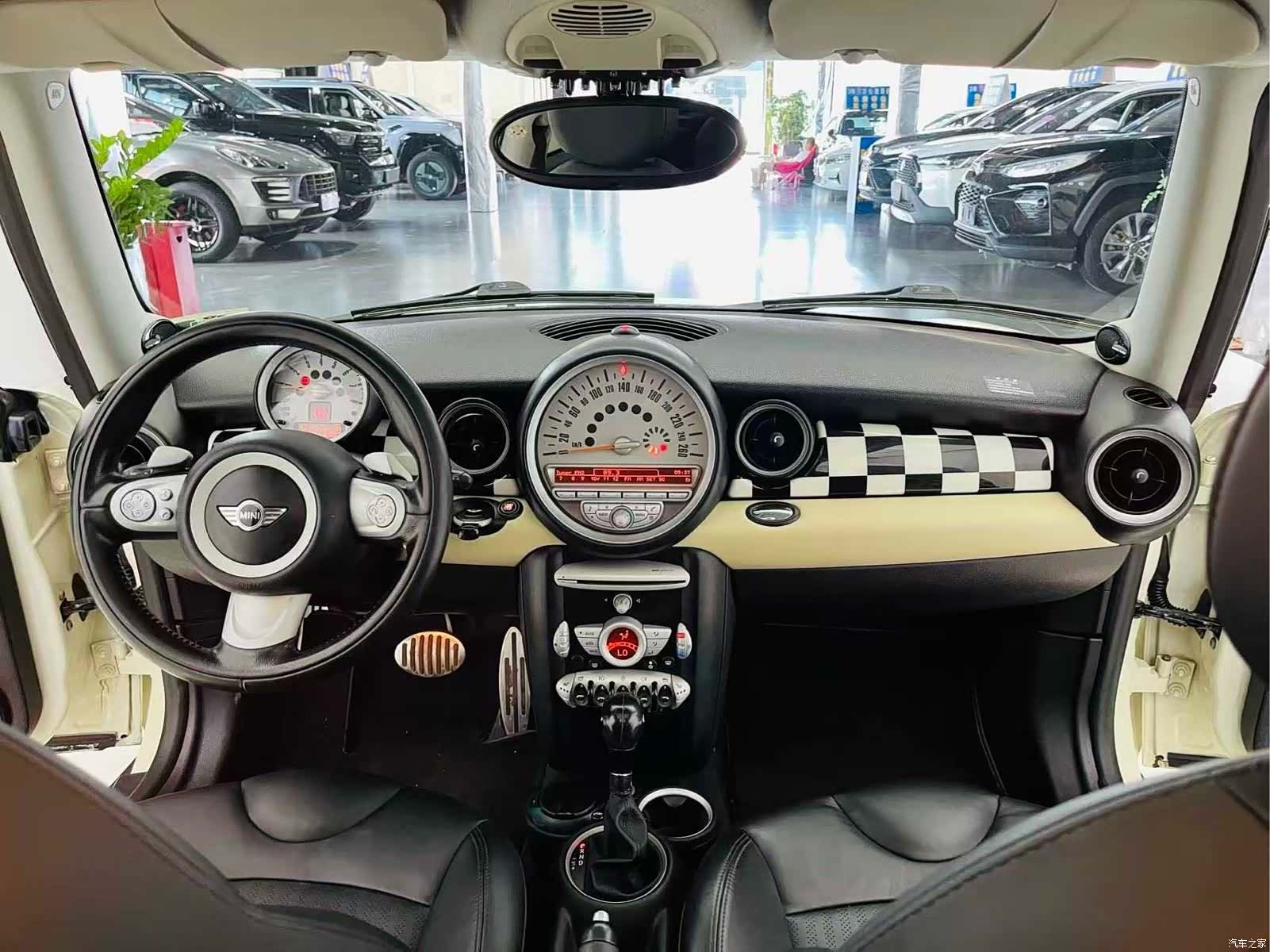 Mini Clubman, 2010 8