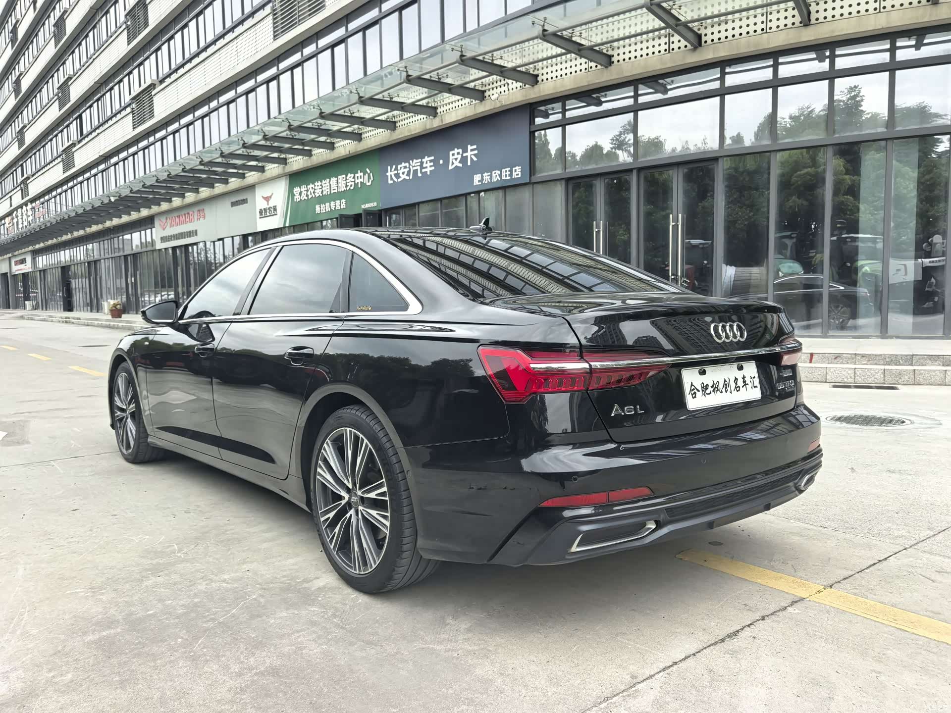 Audi A6L, 2021 9