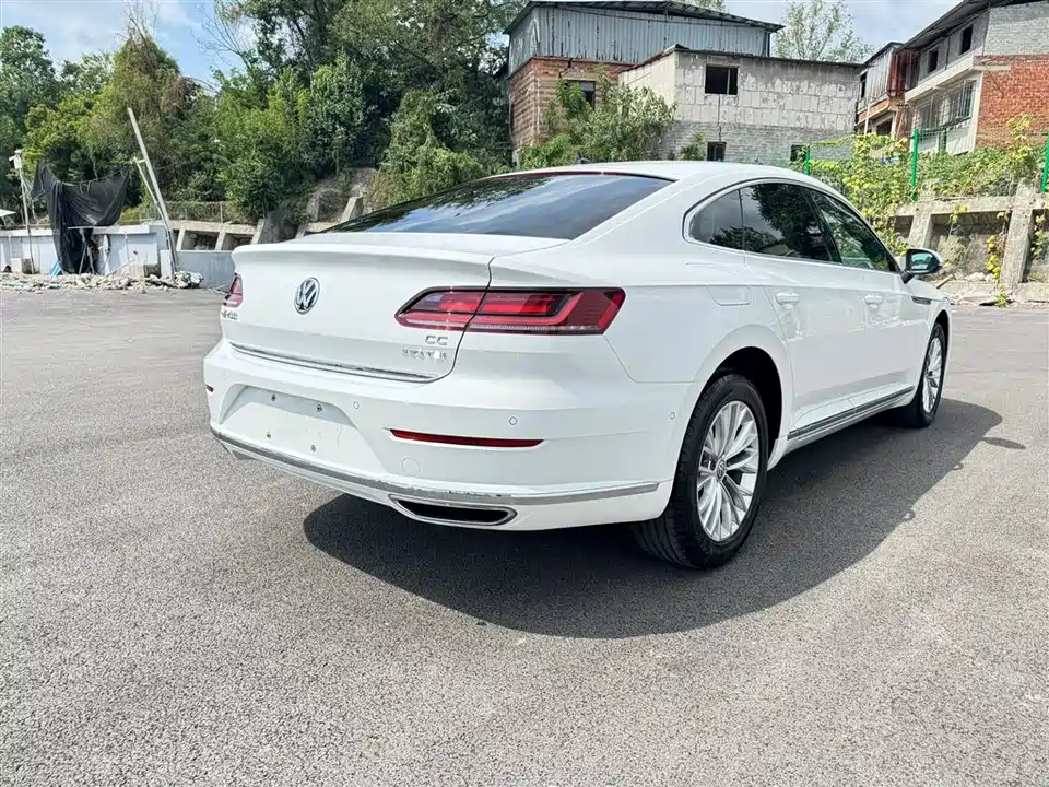 Volkswagen CC