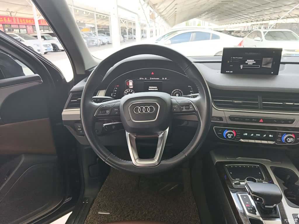 Audi Q7, 2017 11