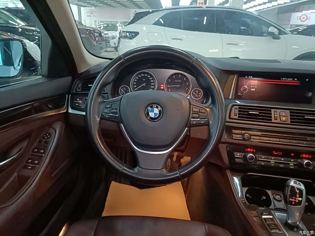 BMW 5 Series, 2016 11