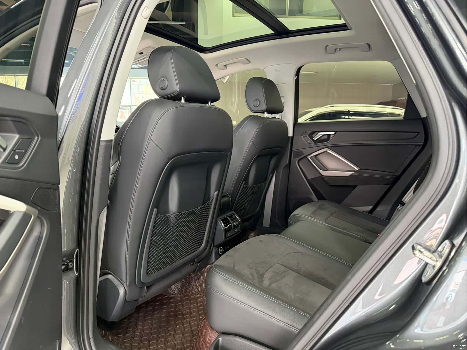 Audi Q3, 2022 15
