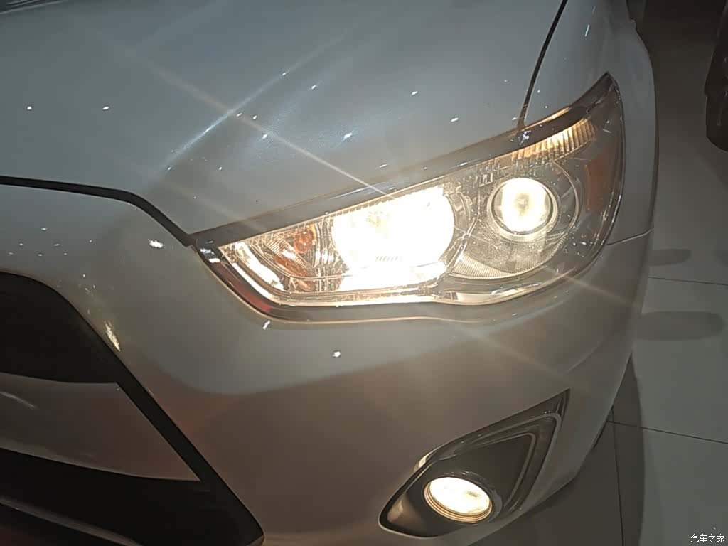 Mitsubishi ASX, 2015 18