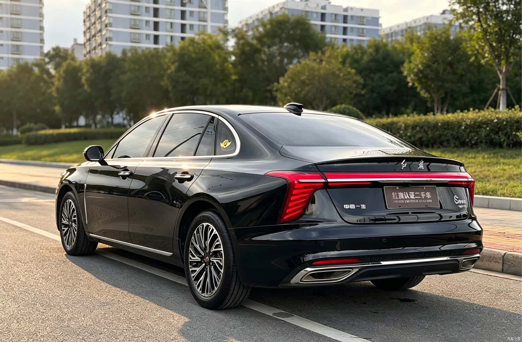 Hongqi H5, 2023 12