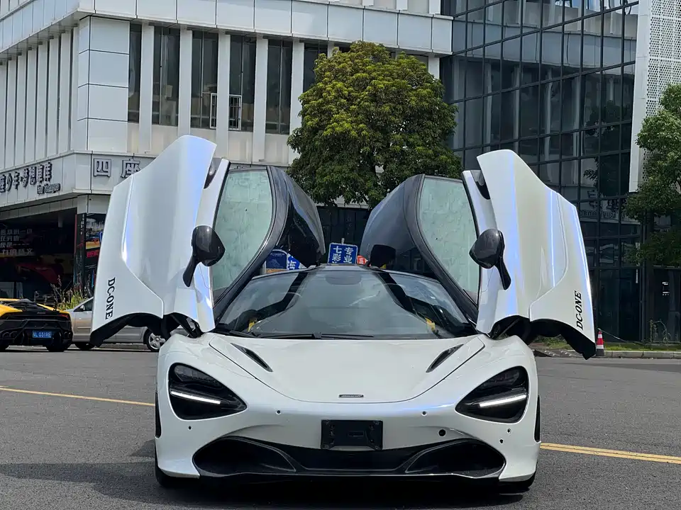 McLaren 720S