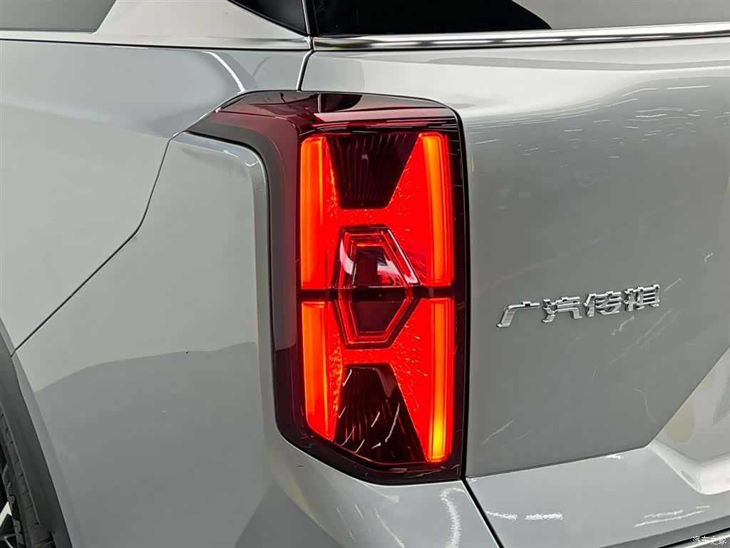 Trumpchi GS8, 2022 10