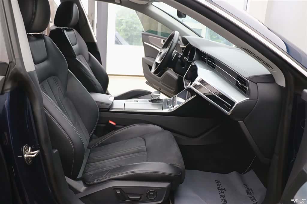 Audi A7L, 2024 24