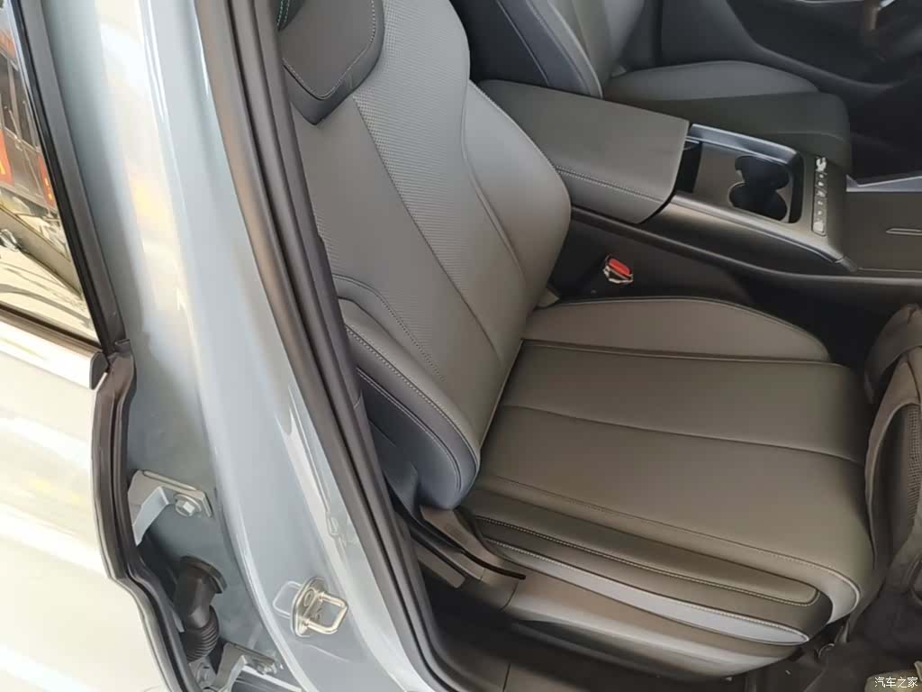 BYD Qin, 2026 25