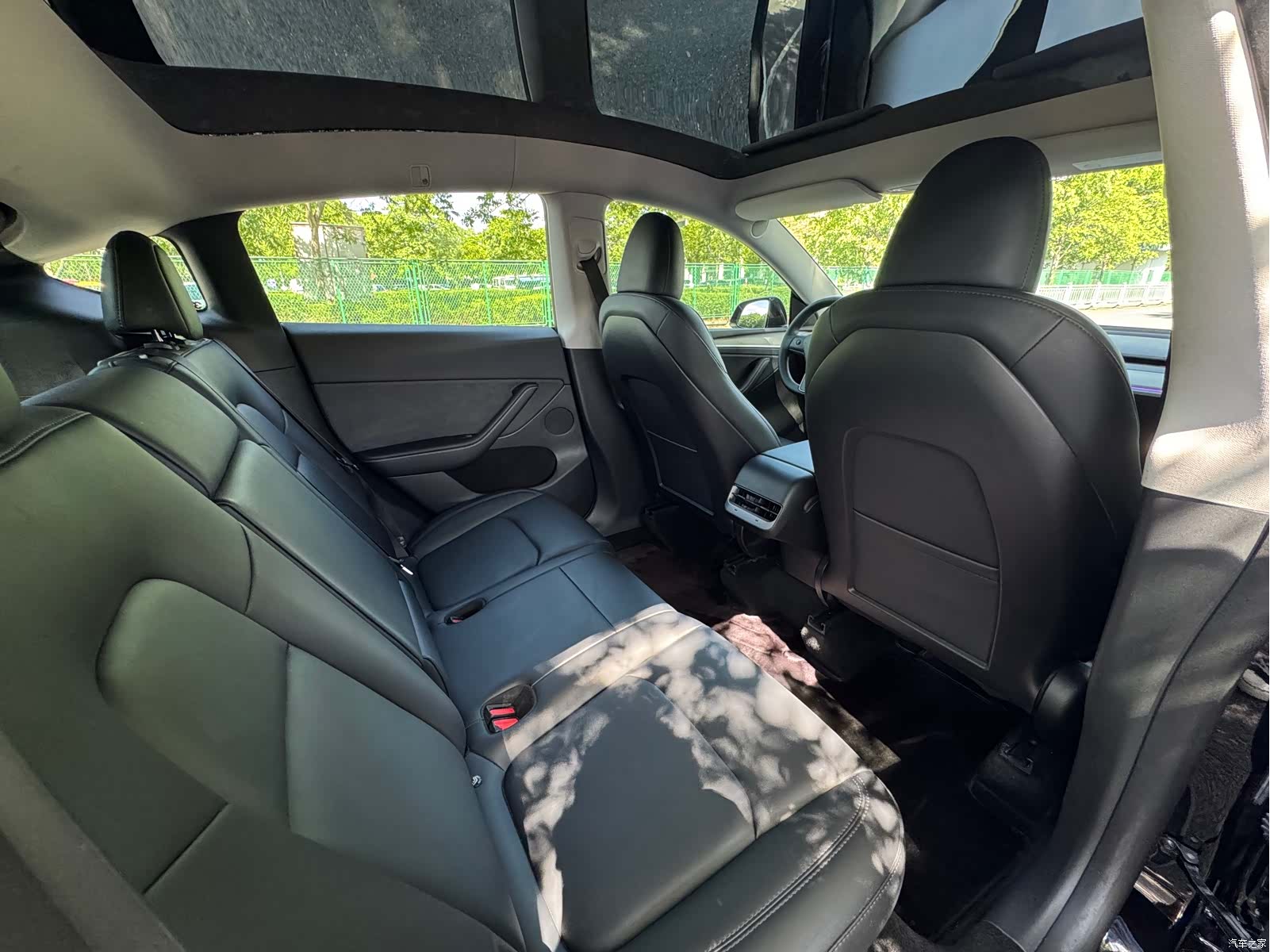 Tesla Model Y, 2023 7