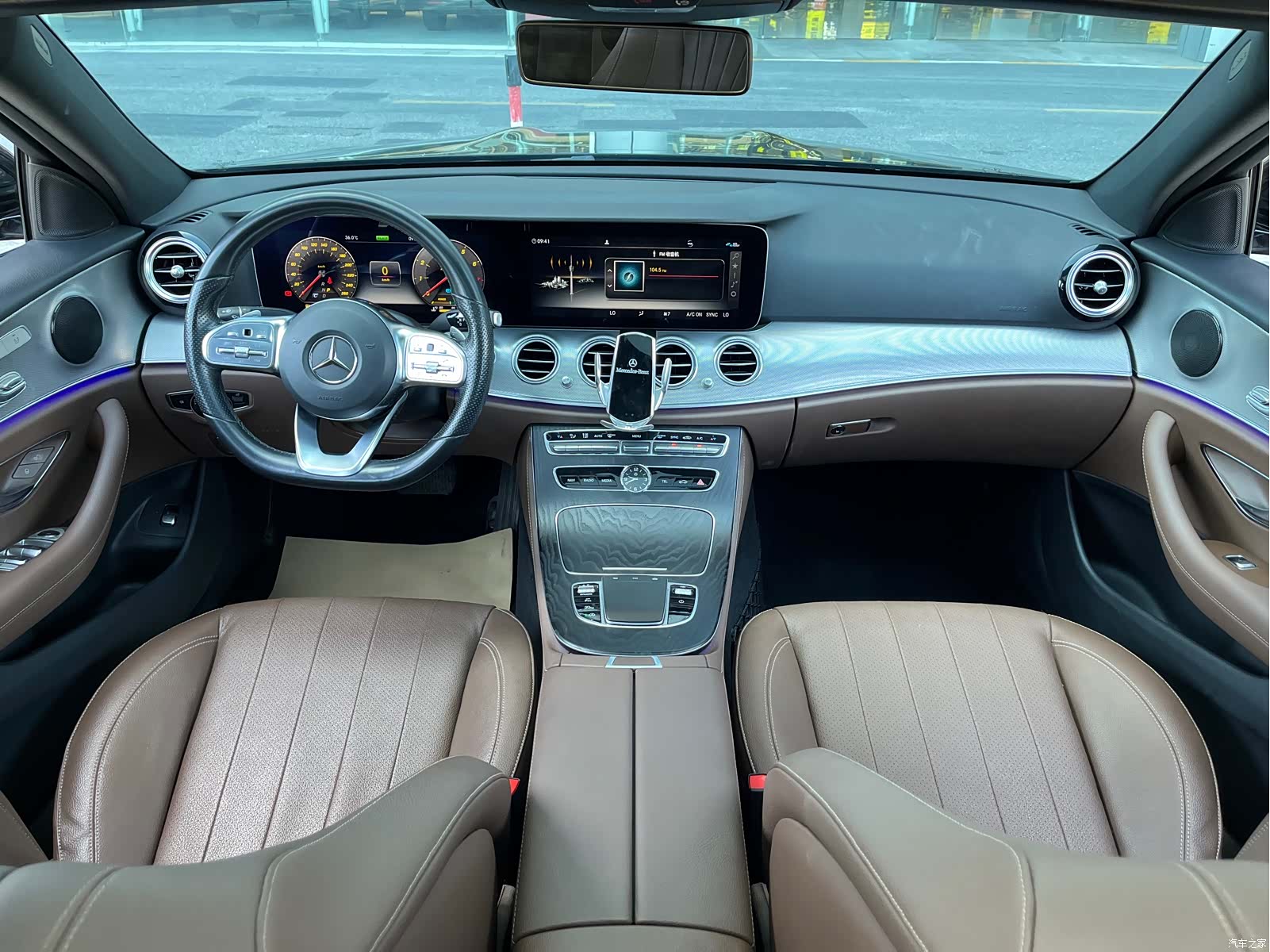 Mercedes-Benz E-Class, 2020 16
