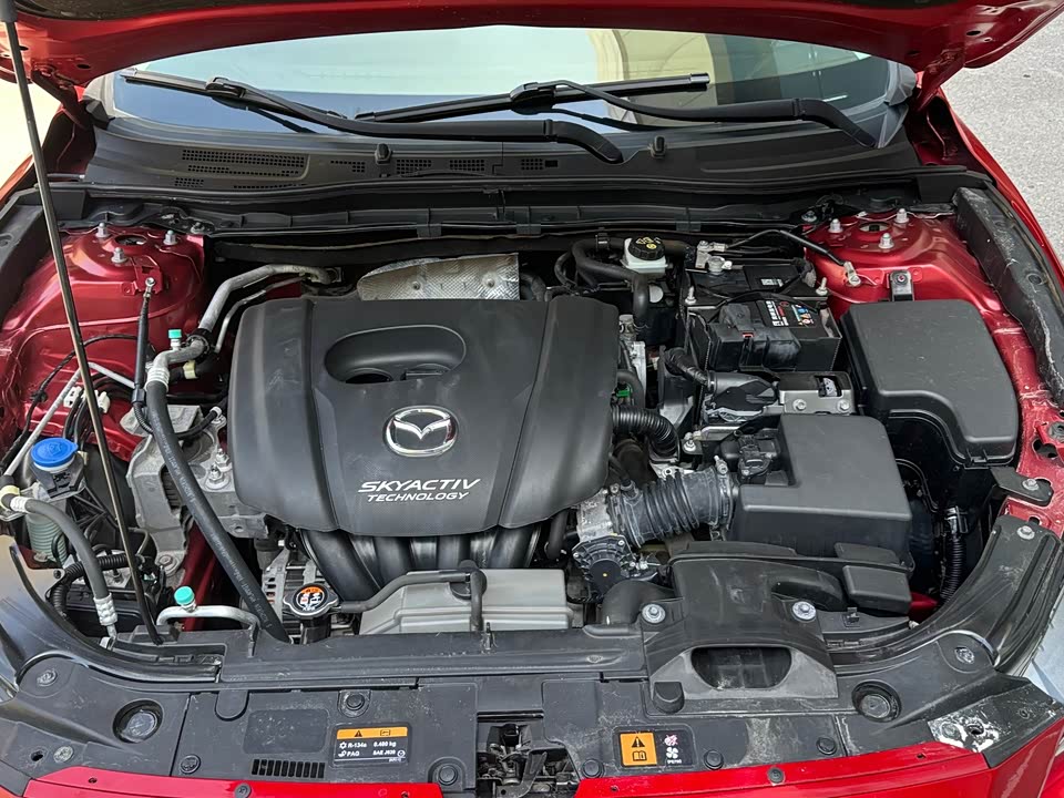 Mazda 3 Angkesaila