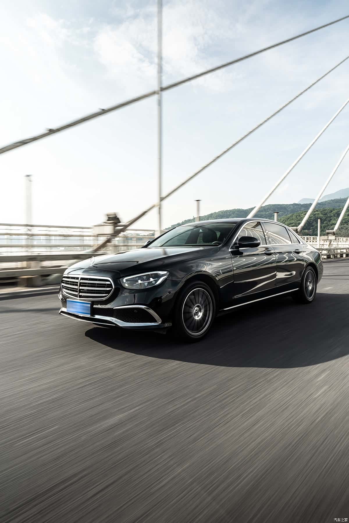 Mercedes-Benz E-Class, 2022 9