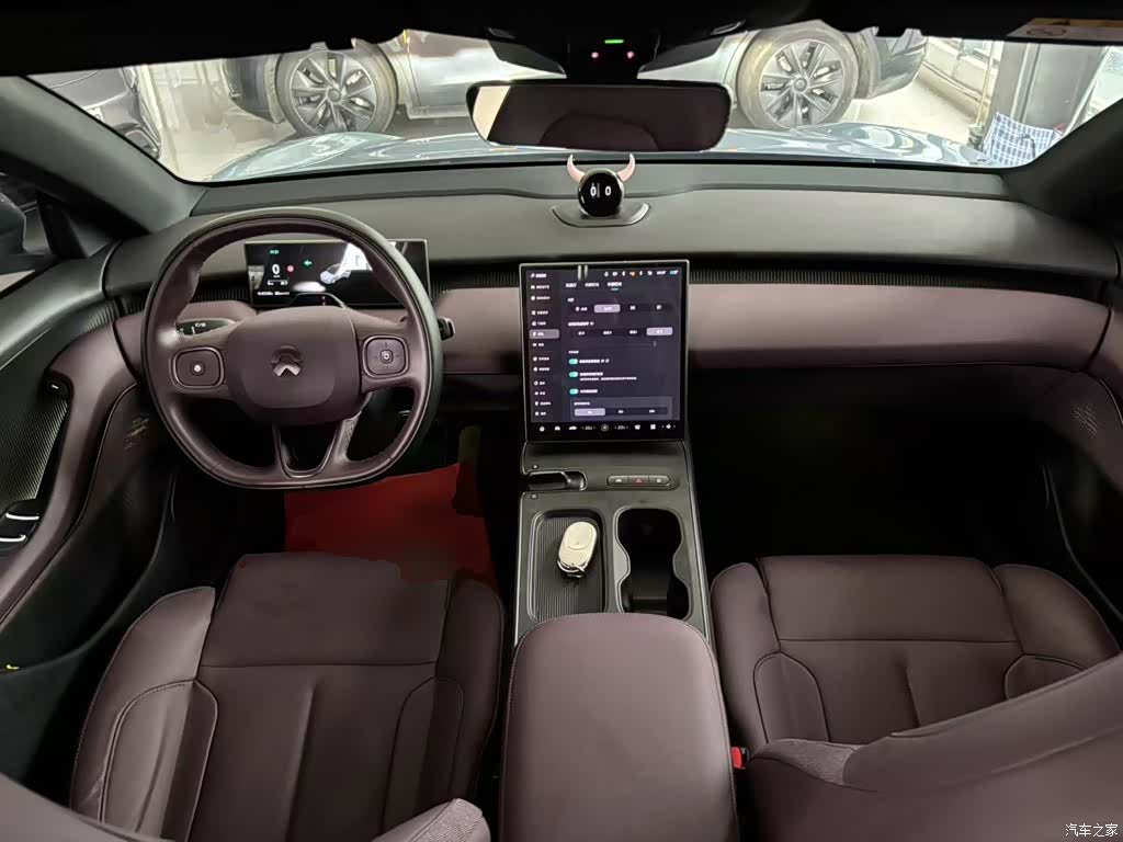 NIO ET5, 2023 10