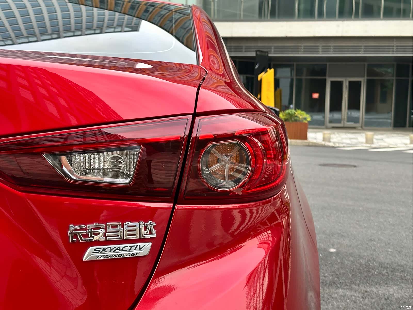 Mazda Mazda3, 2017 18