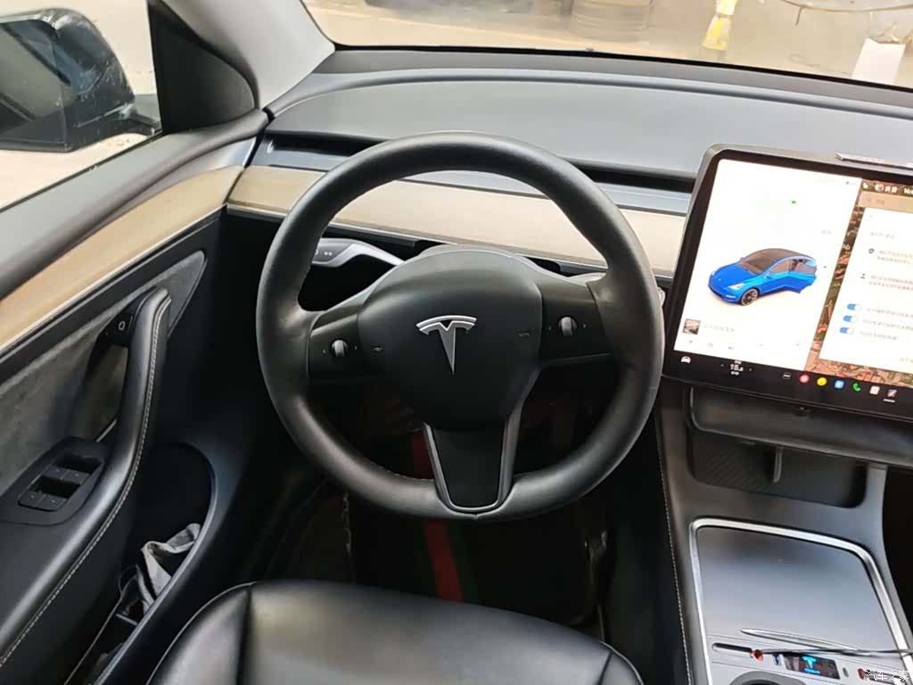 Tesla Model Y, 2022 11
