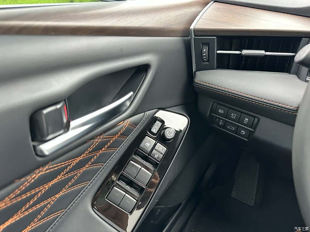 Toyota Avalon, 2024 23