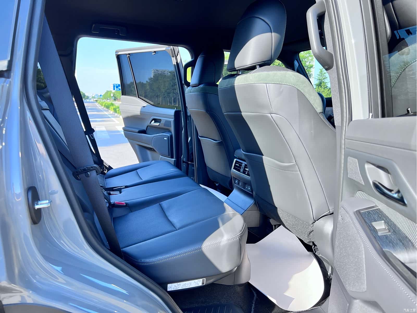 Lexus GX, 2025 9