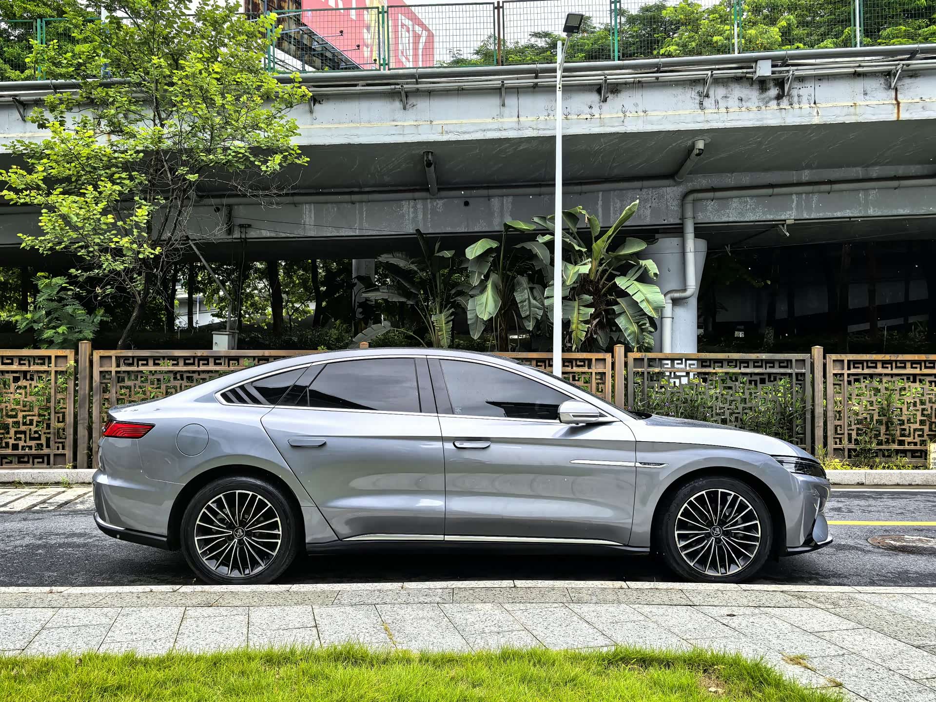 BYD Han, 2022 12