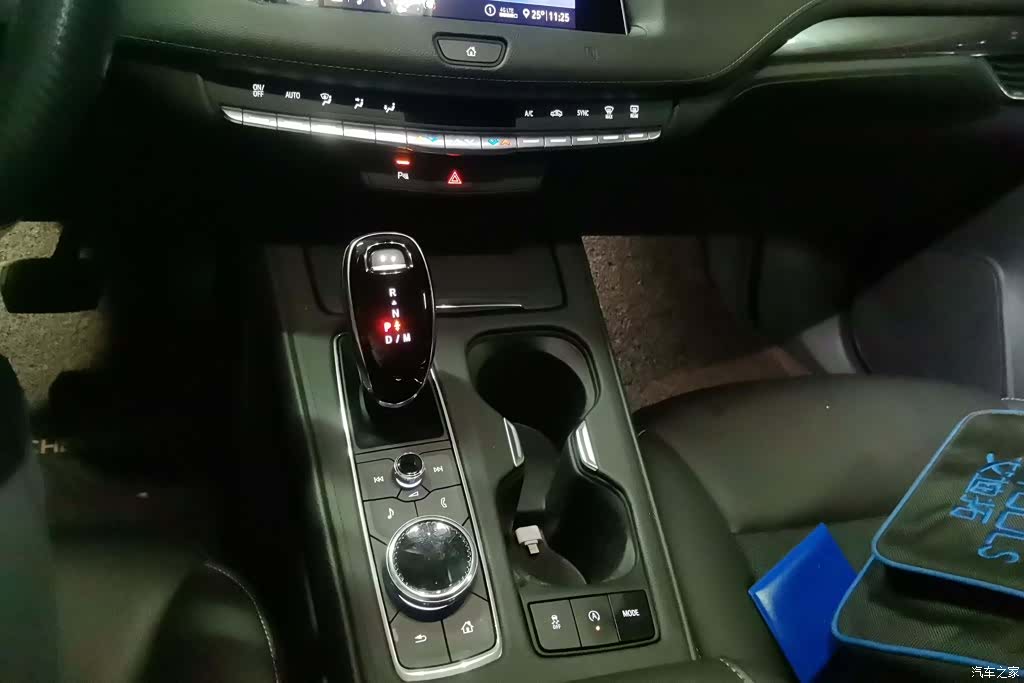 Cadillac XT4, 2020 16