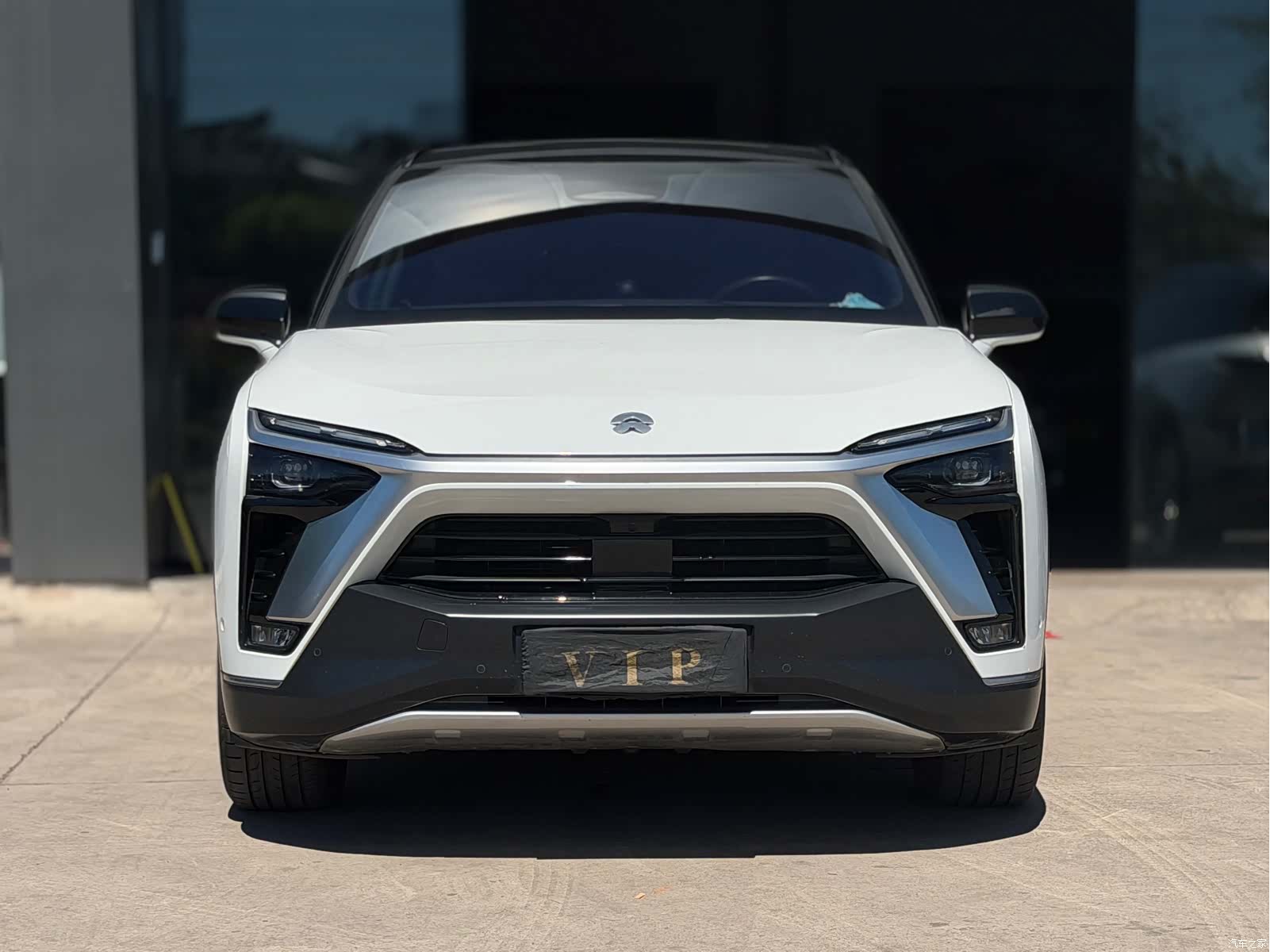 NIO ES8, 2023 2