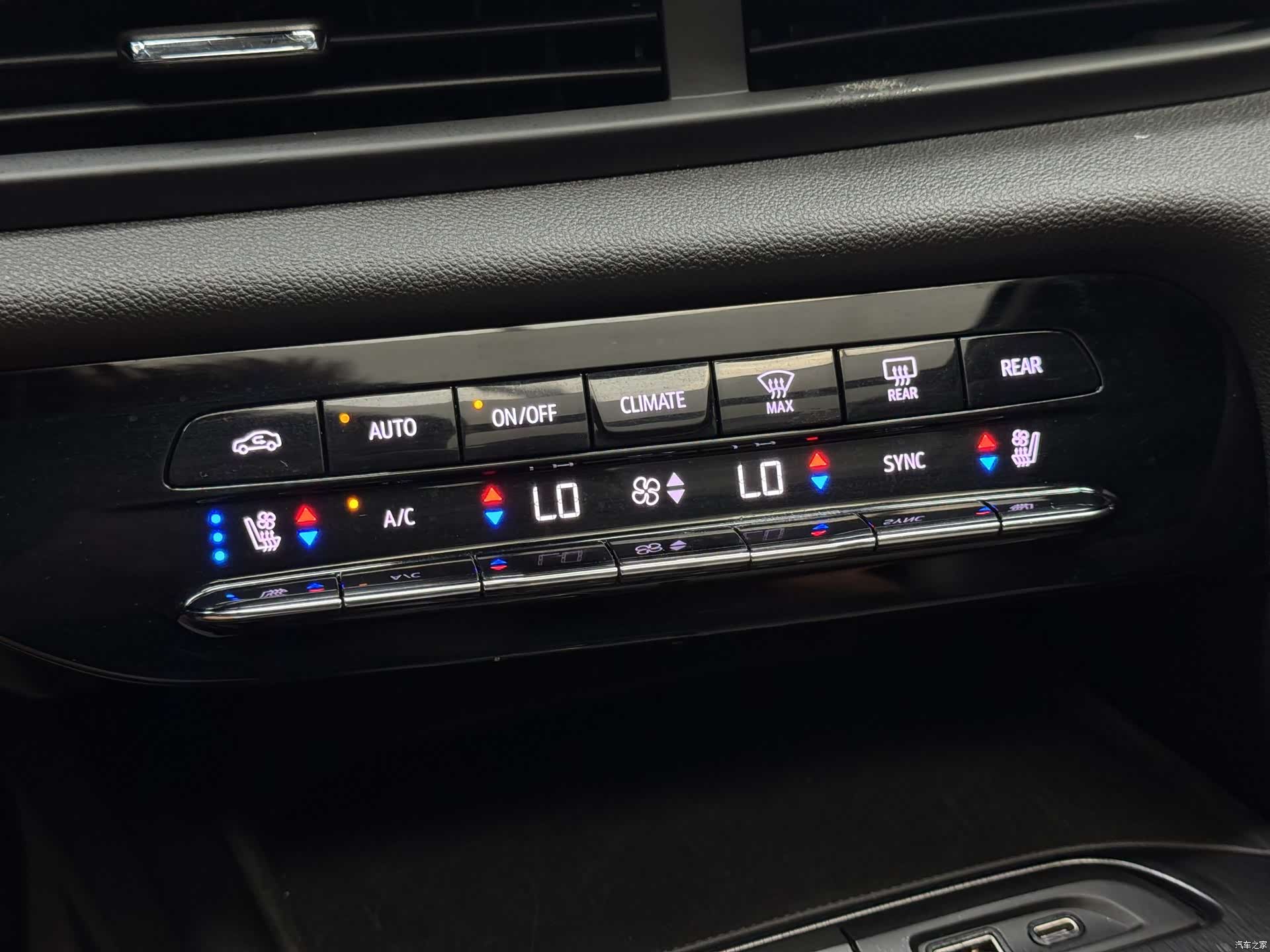 Buick Enclave, 2021 15